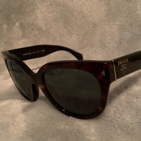 used prada sunglasses for sale